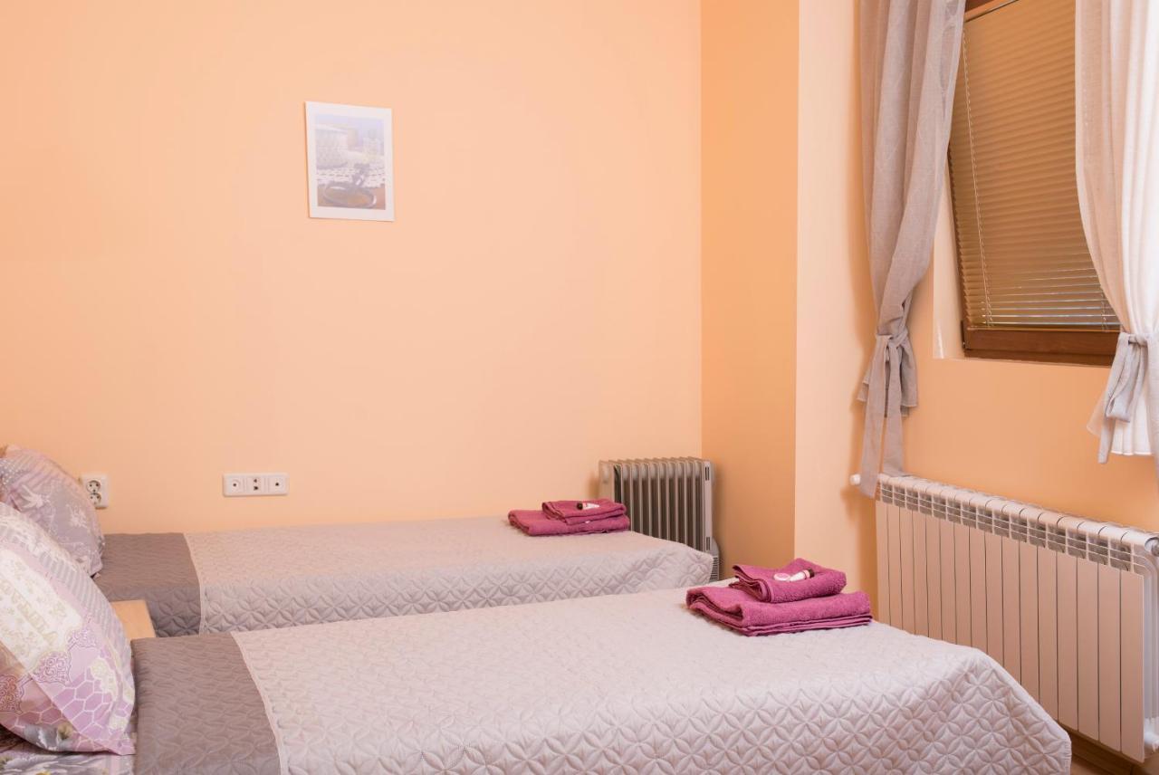 The Sunny Guest House Of Veliko Tarnovo-Amazing View, Top Location Zewnętrze zdjęcie
