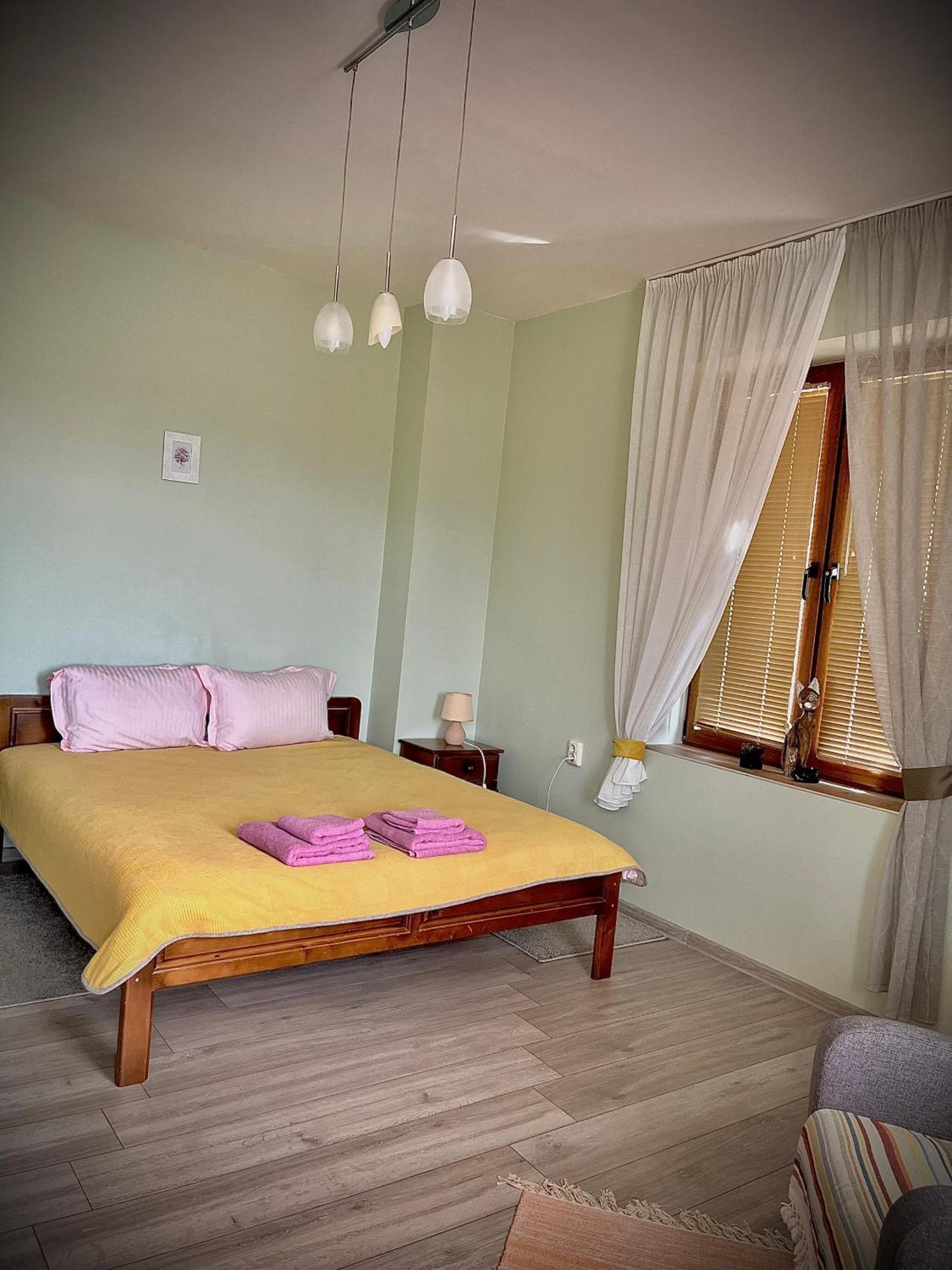The Sunny Guest House Of Veliko Tarnovo-Amazing View, Top Location Zewnętrze zdjęcie